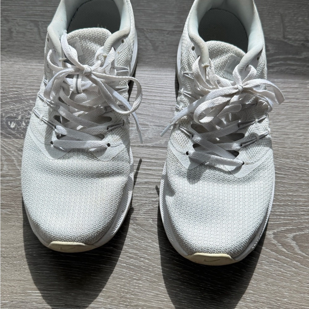 Nike White Women's Sneakers